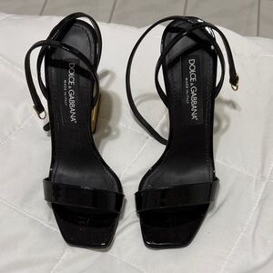 Dolce & Gabbana Glossy Black Heels
